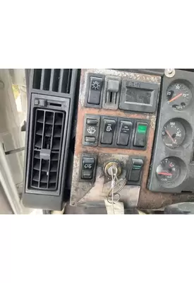 Freightliner FL112 Dash Assembly