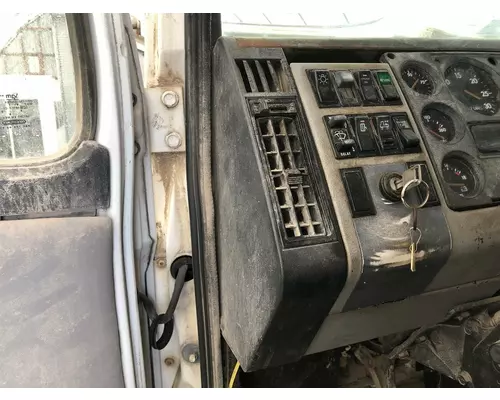 Freightliner FL112 Dash Panel