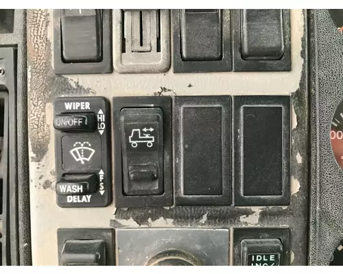 Freightliner FL112 Dash Panel