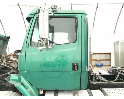 Freightliner FL112 Door Assembly, Front