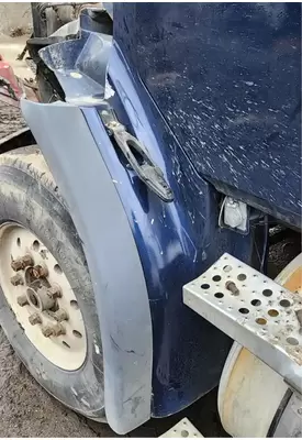 Freightliner FL112 Fender Extension