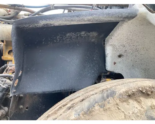 Freightliner FL112 Fender