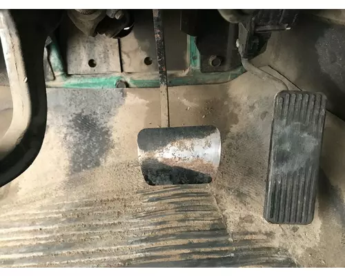 Freightliner FL112 Foot Control , Pedal