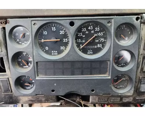 Freightliner FL112 Instrument Cluster