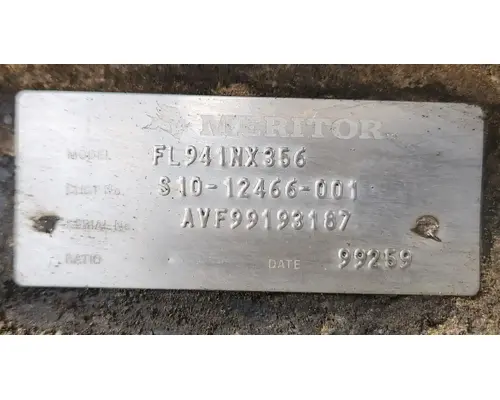 Freightliner FL112 Spindle  Knuckle, Front