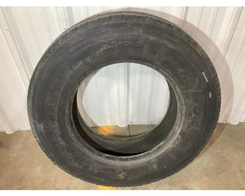 Freightliner FL112 Tires