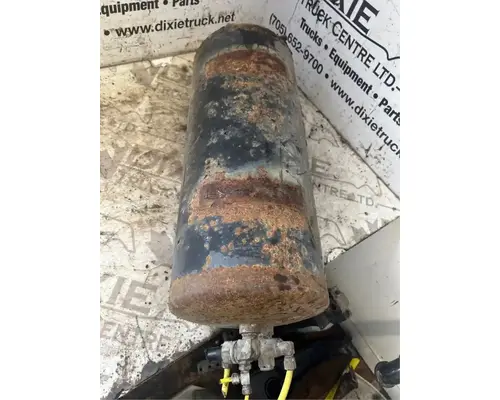 Freightliner FL120 Air Tank