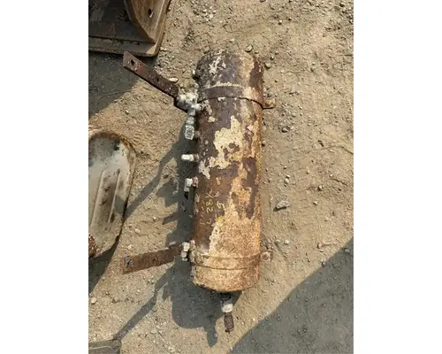 Freightliner FL50 Air Tank