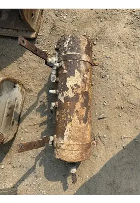 Freightliner FL50 Air Tank