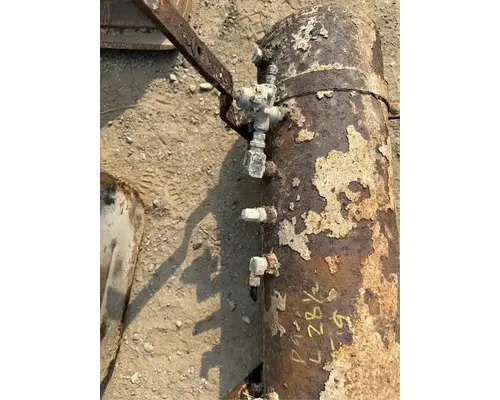 Freightliner FL50 Air Tank