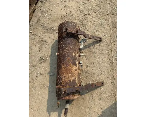 Freightliner FL50 Air Tank