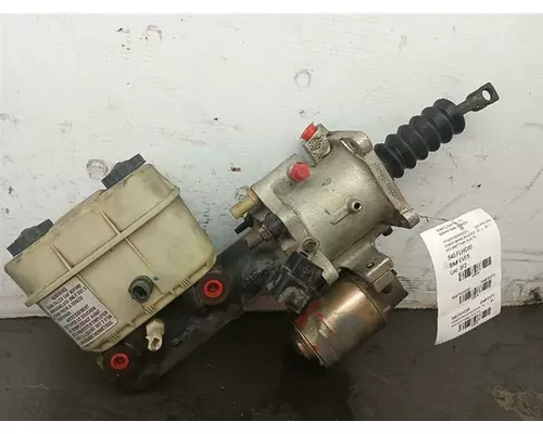 Freightliner FL50 Brake Master Cylinder