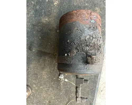 Freightliner FL60 Air Tank