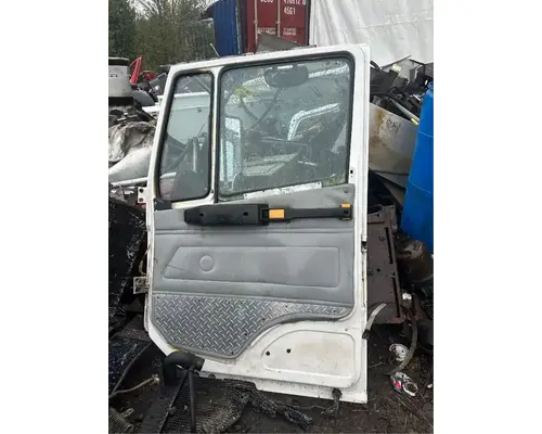 Freightliner FL60 Door Assembly, Front