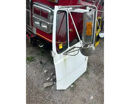Freightliner FL60 Door Assembly, Front