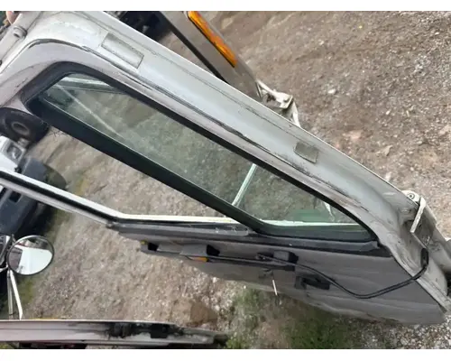 Freightliner FL60 Door Assembly, Front