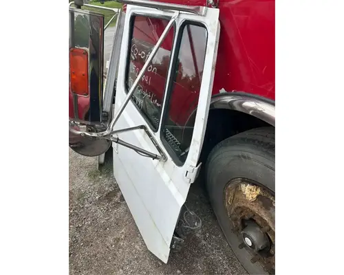 Freightliner FL60 Door Assembly, Front