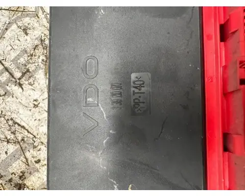 Freightliner FL60 Instrument Cluster