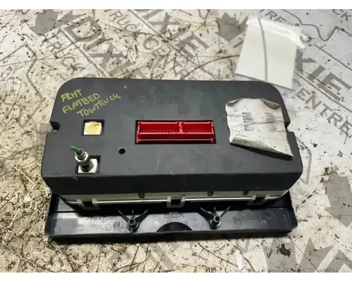 Freightliner FL60 Instrument Cluster