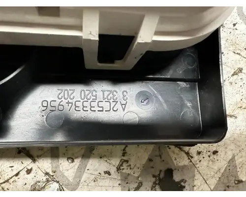 Freightliner FL60 Instrument Cluster