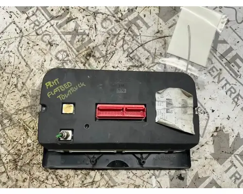 Freightliner FL60 Instrument Cluster