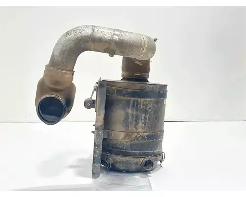 Freightliner FL70 Air Cleaner