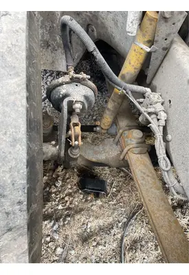 Freightliner FL70 Axle Assembly, Front (Steer)