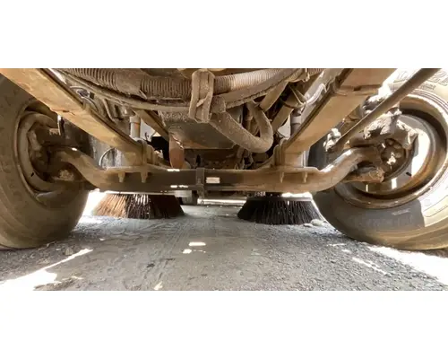 Freightliner FL70 Axle Assy, Fr (4WD)