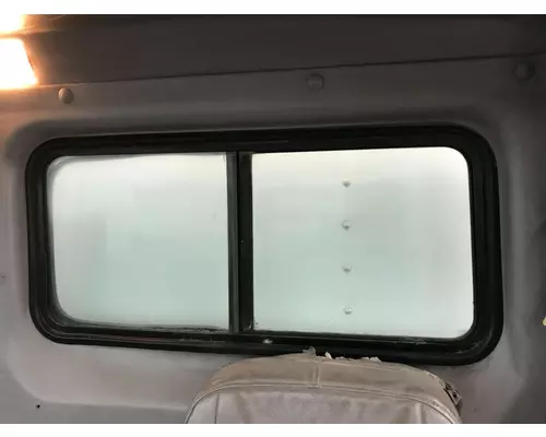 Freightliner FL70 Back Glass