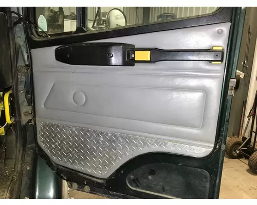 Freightliner FL70 Body, Misc. Parts