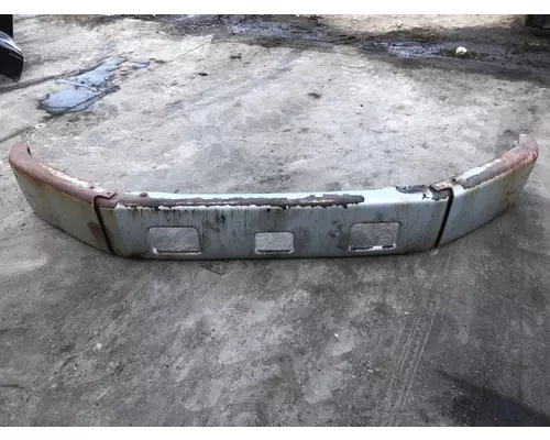 Freightliner FL70 Bumper Assembly, Front