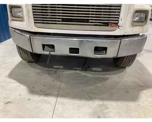 Freightliner FL70 Bumper Assembly, Front