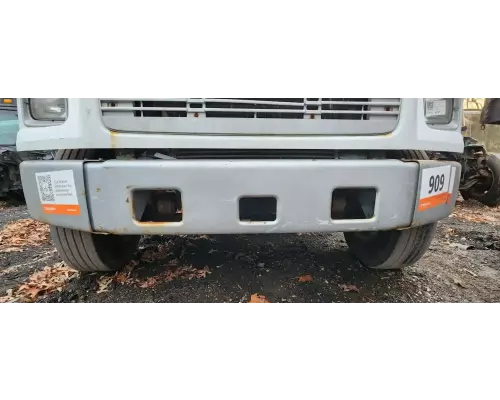 Freightliner FL70 Bumper Assembly, Front