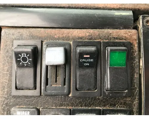 Freightliner FL70 Dash Assembly