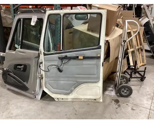 Freightliner FL70 Door Assembly, Front