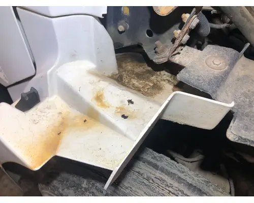 Freightliner FL70 Fender