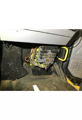 Freightliner FL70 Fuse Box