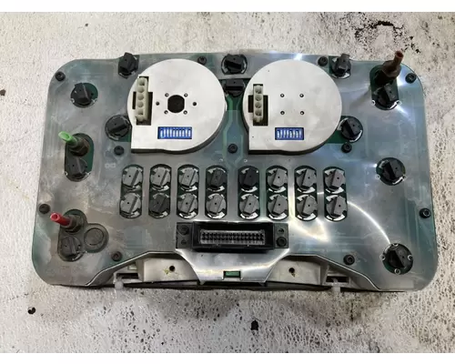 Freightliner FL70 Instrument Cluster