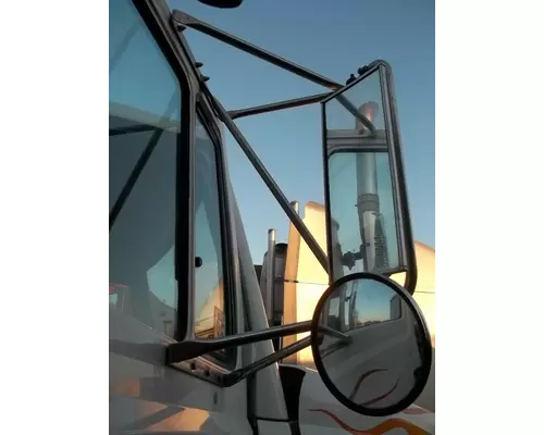 Freightliner FL70 Mirror (Interior)