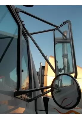 Freightliner FL70 Mirror (Interior)