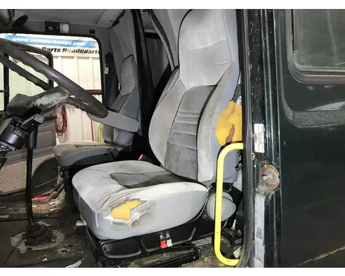 Freightliner FL70 Seat (non-Suspension)