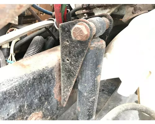 Freightliner FL70 Suspension