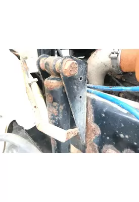 Freightliner FL70 Suspension