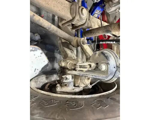 Freightliner FL80 Axle Assembly, Front (Steer)