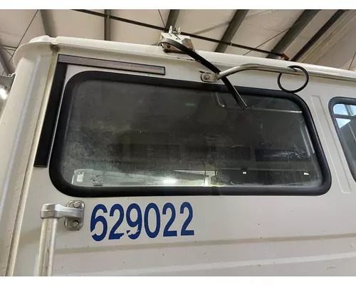 Freightliner FL80 Back Glass