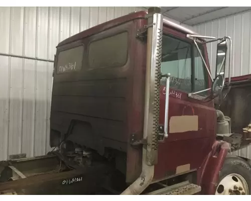 Freightliner FL80 Cab Assembly