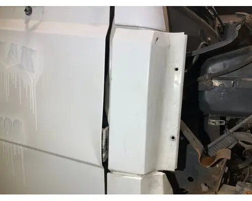 Freightliner FL80 Cab Assembly