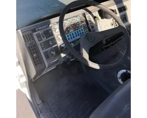 Freightliner FL80 Cab