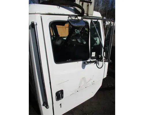 Freightliner FL80 Cab