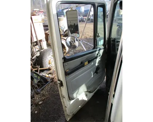 Freightliner FL80 Cab